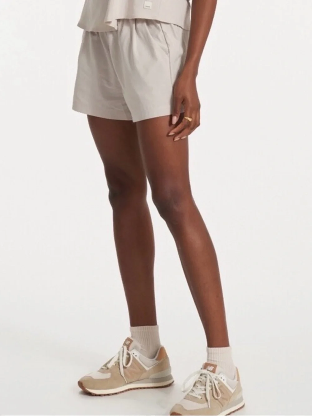 Vuori Women’s Villa Shorts - Picture 9 of 15